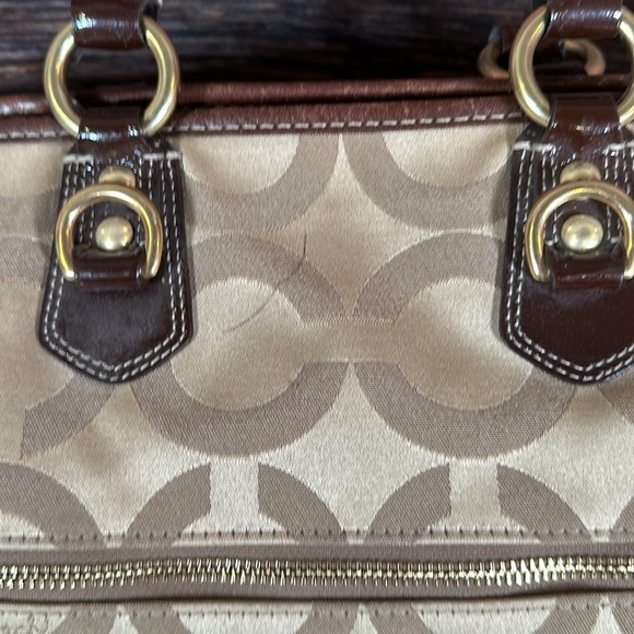 Coach Beige/Brown Op Art Canvas and Leather Julianne Hobo! In Great Condition! - Picture 5 of 12